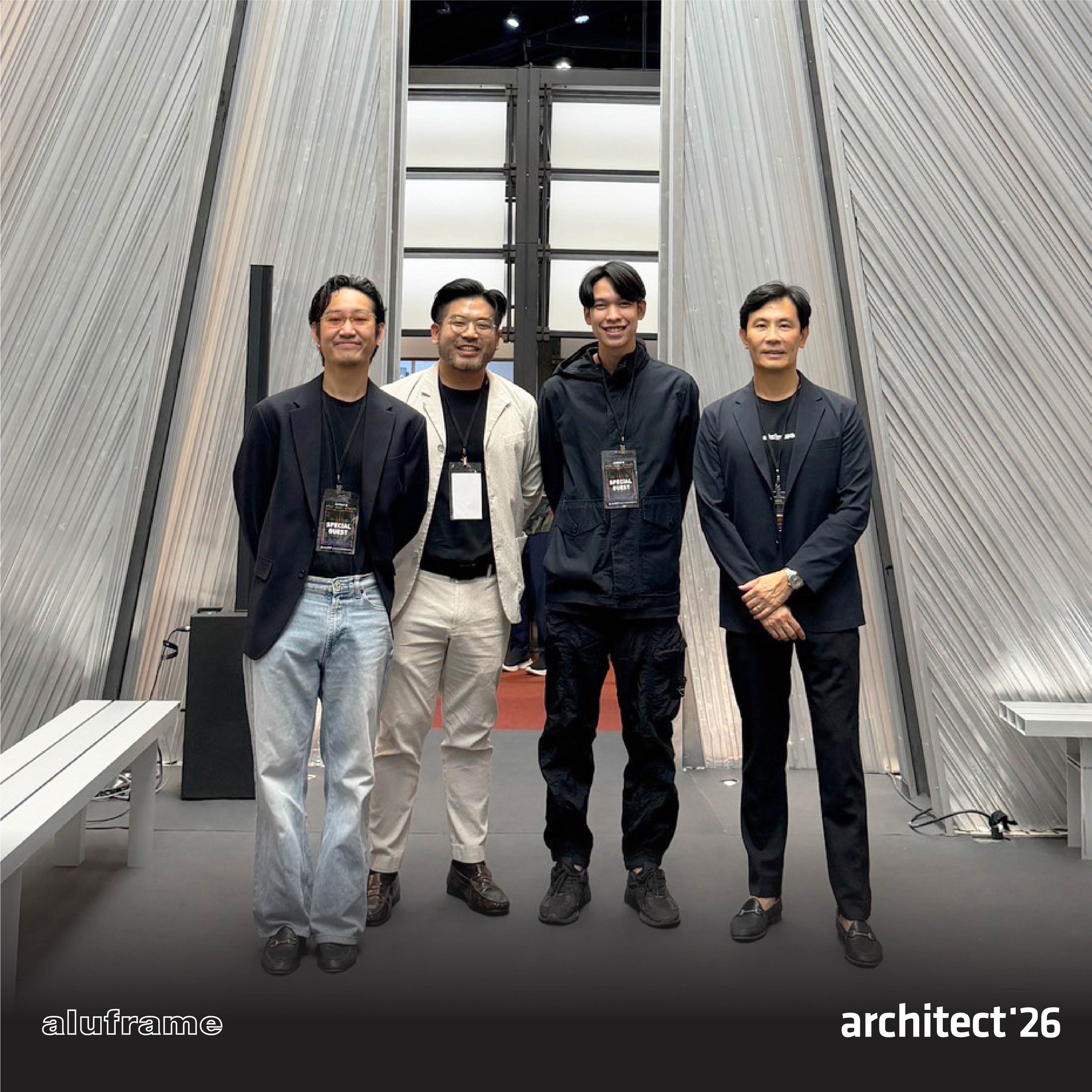 3-ขอขอบพระคุณทุกท่านที่แวะมาเยี่ยมชมบูธ aluframe-290469 (54)