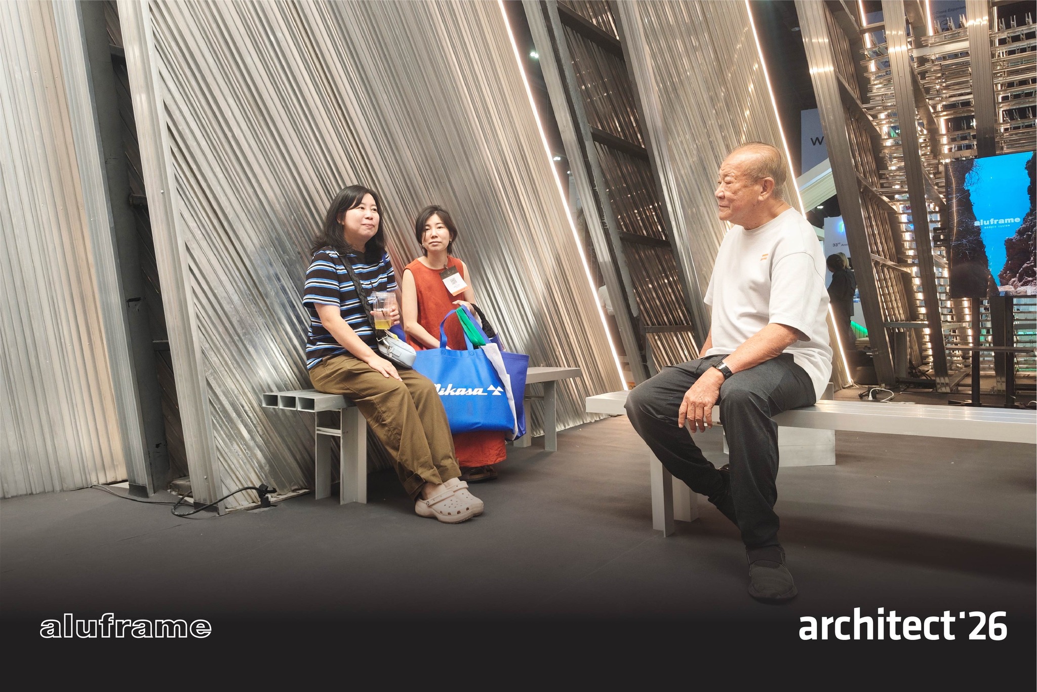 ขอขอบพระคุณทุกท่านที่แวะมาเยี่ยมชมบูธ aluframe-290469 (17)